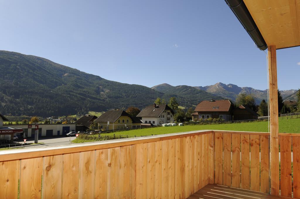 Premium Appartements Sonnenbahn Sankt Michael im Lungau Exterior foto